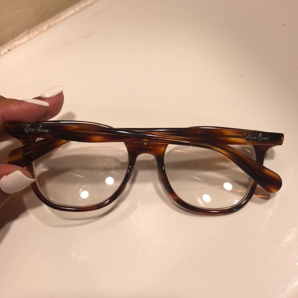 Ray-Ban reading Glasses - Picture 4 of 5